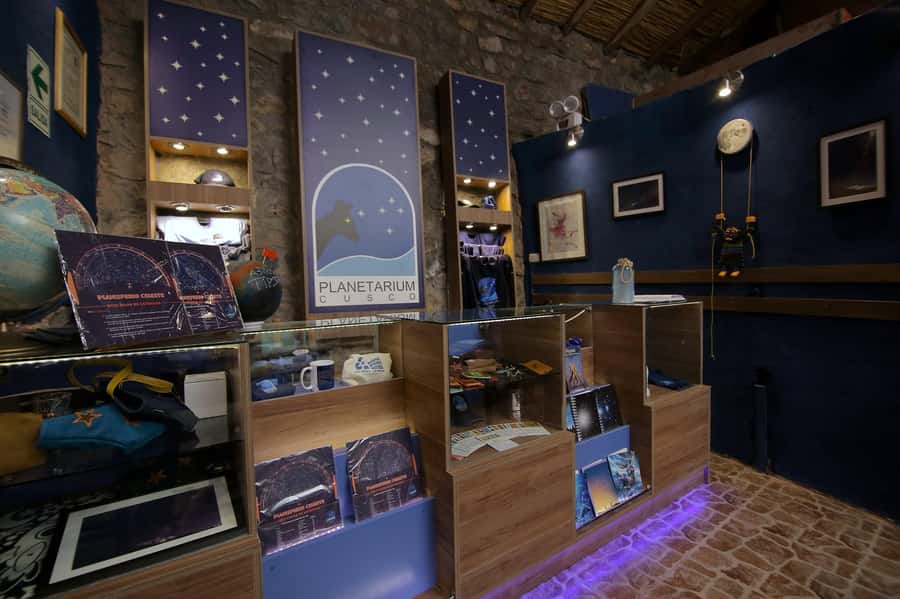 Planetarium Cusco Trip - Dome Sky Projection And Inca Constellations