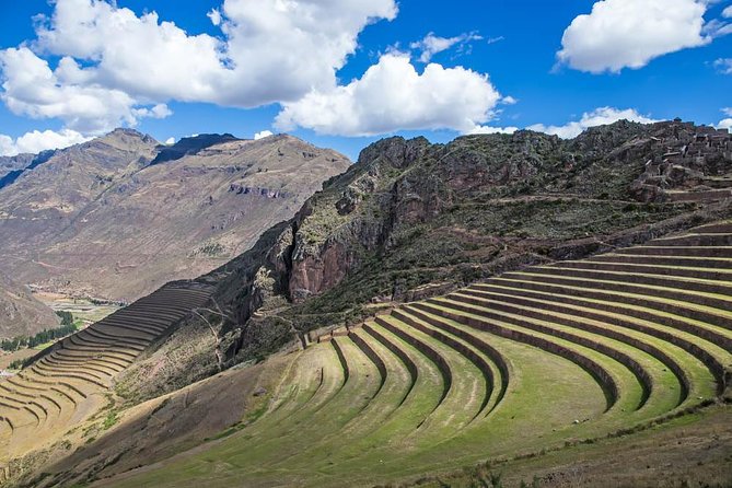 Private Ollantaytambo, Pisac Ruins Tour with Farm Visit, Gourmet Picnic Lunch - Ollantaytambo First, with Terraces, Aqueducts, and Wind-Cooled Storage