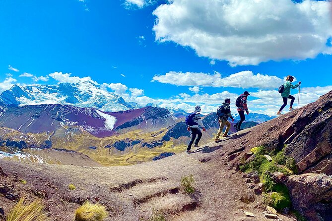 Private Tour Rainbow Mountain + Red Valley + LUNCH - Phullawasipata lunch: where you reset after the altitude