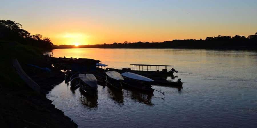 Puerto Maldonado: 3-hour sunset boat ride - Sunset From the Madre de Dios: Why This 3-Hour Ride Works