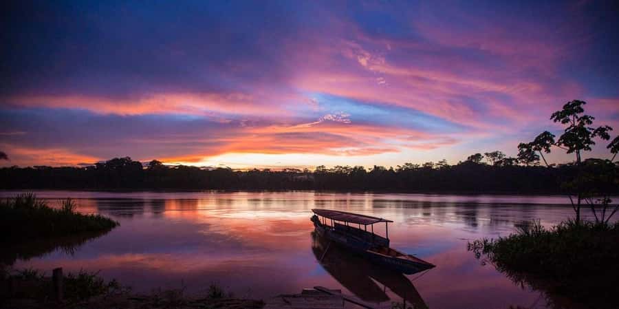 Puerto Maldonado: 3-hour sunset boat ride - Who This Sunset Boat Ride Fits Best