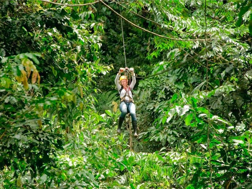 Puerto Maldonado: Jungle Adventure |Zipline + Canopy + Kayak - Lunch break: fuel up before Monkey Island and kayaking