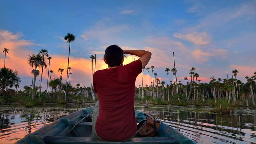 Puerto Maldonado: Lake Yacumama sunset and piranha fishing - Getting to the lake: pickup, van ride, then boat time