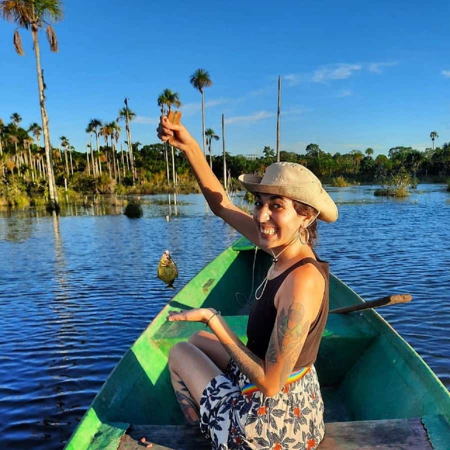 Puerto Maldonado: Lake Yacumama sunset and piranha fishing - What to bring, and what to avoid