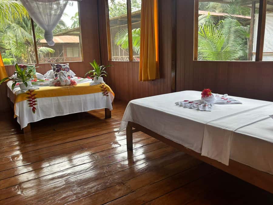Puerto Maldonado: Sandoval Lake 4-Day, 3-Night Guided Tour - What to bring for jungle comfort (and those night searches)
