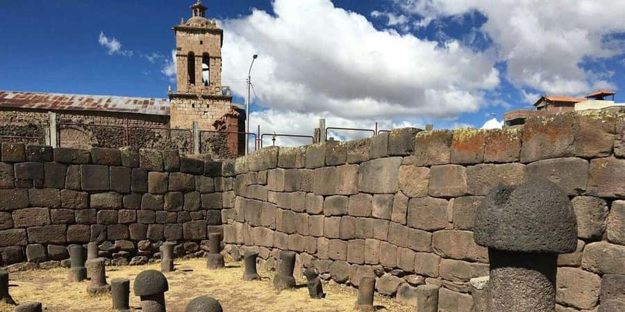 Puno: Chucuito, Aramu Muru, and Juli Day Trip - Price and value: what $40 buys you in Puno