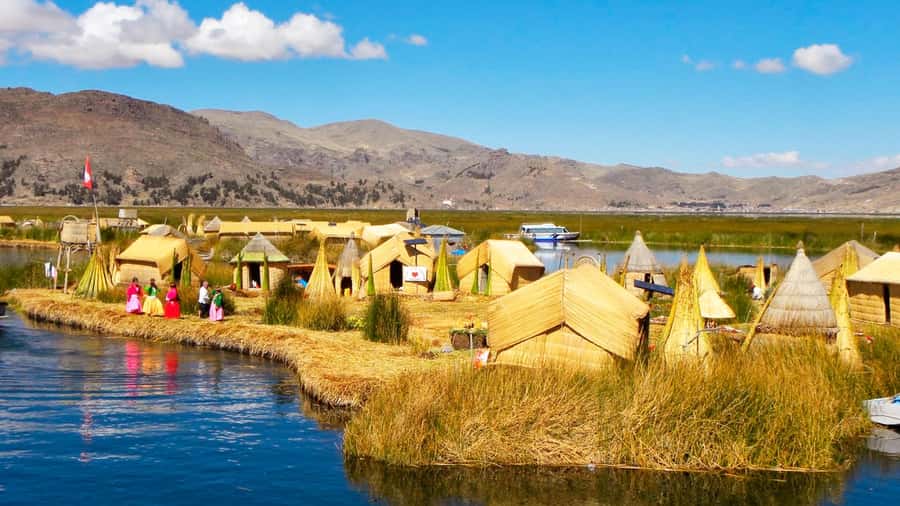 Puno: Full-Day Tour of Lake Titicaca and Uros & Taquile - Getting from Puno to Lake Titicaca without turning your day into a mess