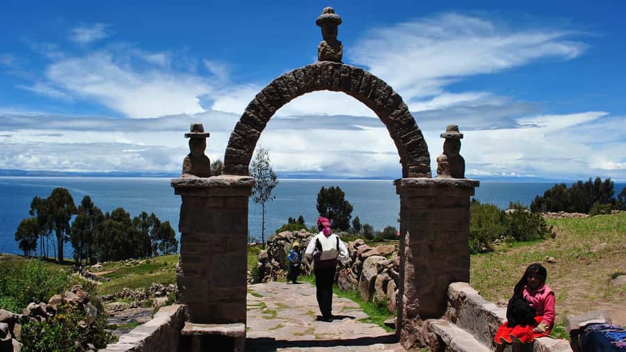 Puno: Lake Titicaca, Uros, and Taquile Full-Day Tour - Key Highlights You’ll Care About