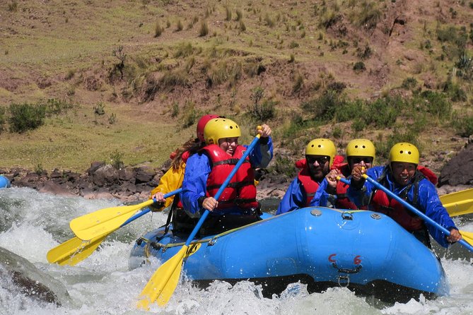 Rafting & Zip line Urubamba River 1 Day - Guides, safety kayaker, and how to judge the professionalism fast