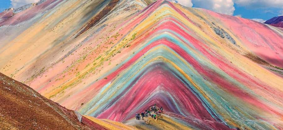 Rainbow mountain horseback riding tour + Buffet Lunch - Why Rainbow Mountain at 5,200 m feels surreal