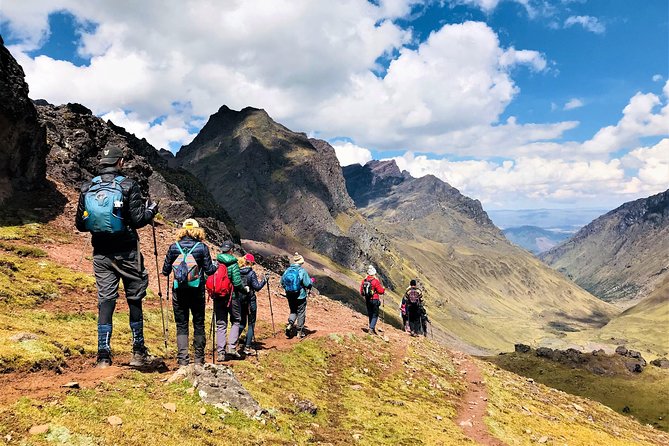 Rainbow Mountain & Red Valley Premium Tour with picnic - Rainbow Mountain and Red Valley: A day you remember for the right reasons