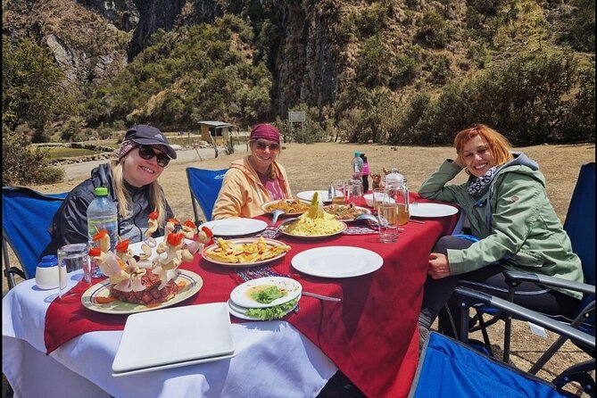Rainbow Mountain & Red Valley Premium Tour with picnic - Gear checklist: what to pack for warmth and comfort