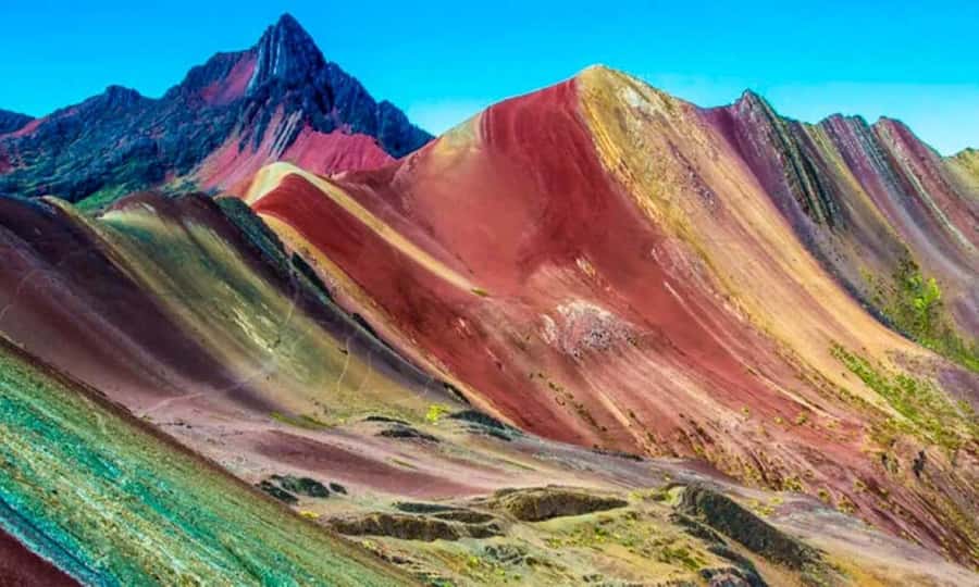 Rainbow Mountain Vinicunca Short Route + Red Valley - Rainbow Mountain hike: timing, distance, and the animals you might see