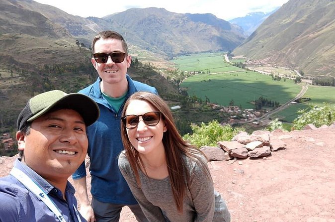 Sacred Valley Full-Day Private Tour from Urubamba & Ollantaytambo - Lunch in Maras and the value of a real break