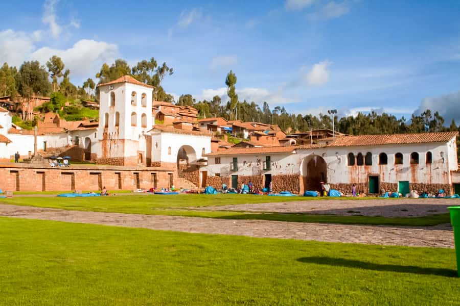 Sacred Valley: Ollantaytambo, Chinchero And Yucay With Lunch - Ollantaytambo archaeology and fortress: the climb you will remember