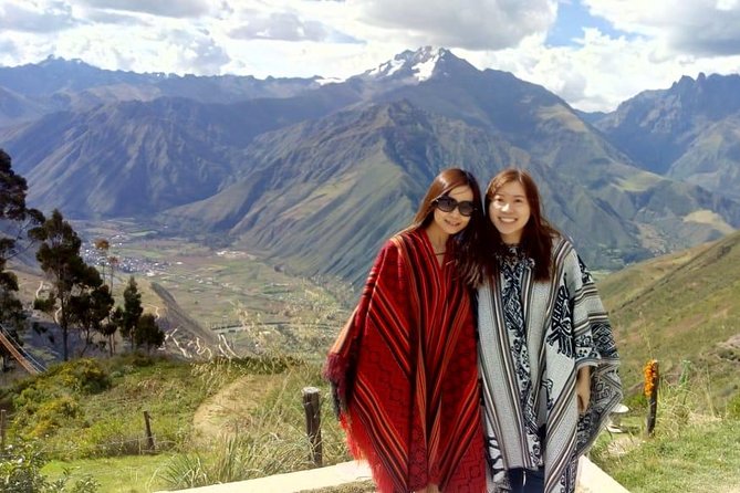 Sacred Valley - Pisac and Ollantaytambo day tour - Weaving house demonstration, dyeing and fiber know-how