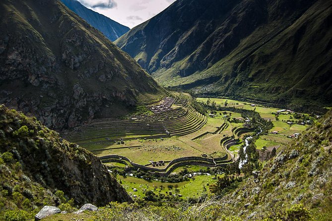 Short Inca Trail 2 Day Hike to Machu Picchu with Permits & Train - Price and logistics: what $795 buys you (and what it doesn’t)