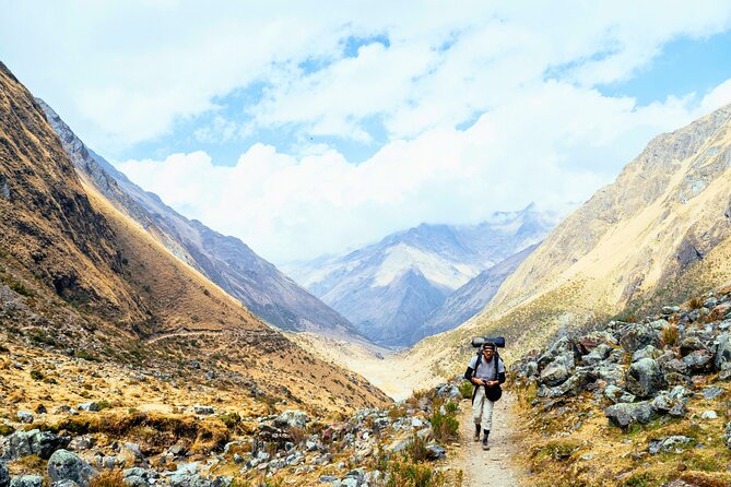 Small Group 5 Days Salkantay and Machu Picchu by Llactapata Tour - Day 2: Salkantay Pass at 4,600m, then down into Collpapampa