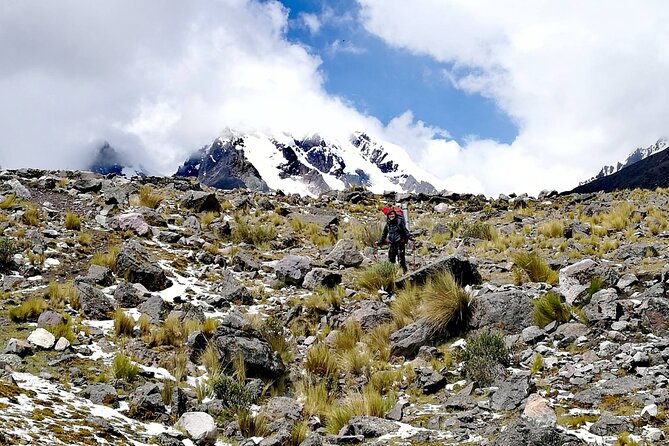 Small Group 5 Days Salkantay and Machu Picchu by Llactapata Tour - The people part: how the guide, cook, and horse team shape your experience