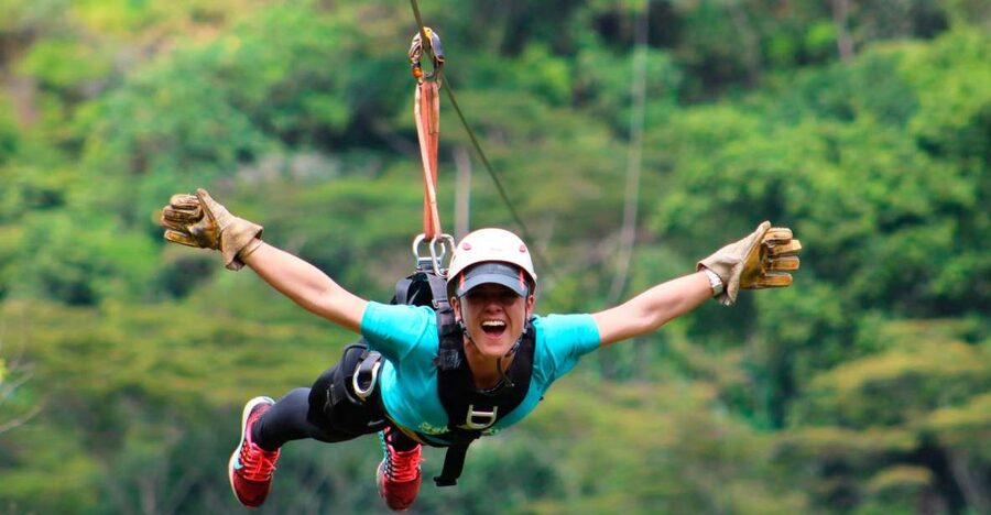 Tambopata: Zipline Adventure & Kayak to Monkey Island - Monkey Island Wildlife Etiquette With Capuchins