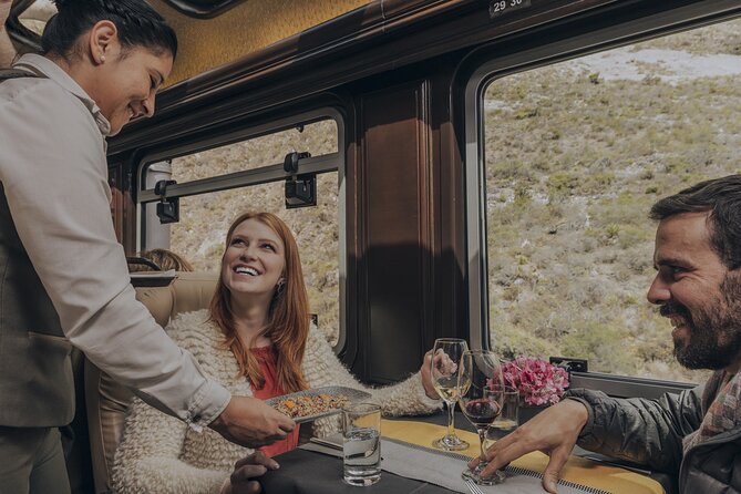 The First Class Machu Picchu Train by Inca Rail - Food, drinks, and the three-course lunch and dinner advantage