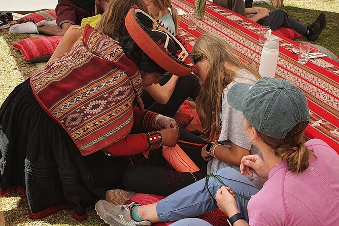 The Textile Workshop Experience in Cusco Region - Price and logistics: is $79 good value?
