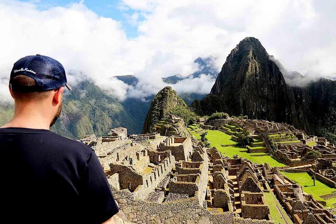Tour to Machupicchu By Train Full-Day - 4:00 am pickup and the Cusco to Ollantaytambo start