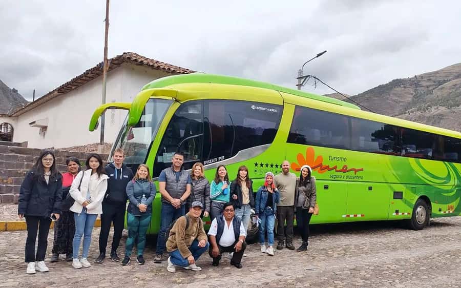 TRIP FROM PUNO TO CUSCO WITH THE ROUTE OF THE SUN - Morning pickup in Puno: beat the day and settle in