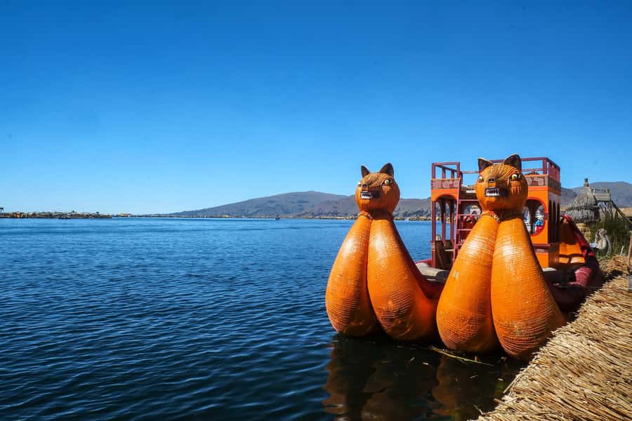 Two Day Lake Titicaca Tour With Homestay - Guide Quality: Bilingual Explanations That Make the Stops Make Sense