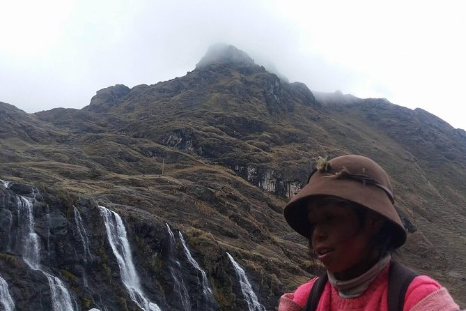 Ultimate Lares Trek & Inca Trail 5 days - Day 1 in the Sacred Valley: markets, medicinal pools, and first steps