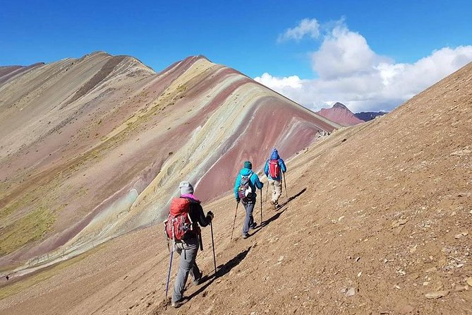 Vinicunca Rainbow Mountain in one day, private with Peru Vip - Getting your photos without wrecking your energy